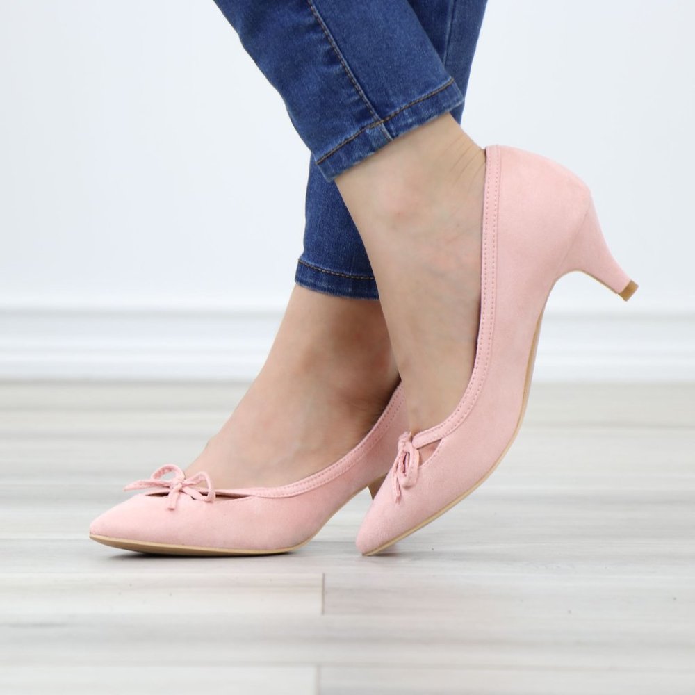 Pink Bow Vintage Style Pointed Toe Faux Suede Kitten Low Heel Shoes - Picture 4 of 13